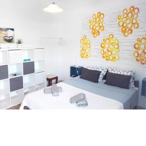 Apartment Meletopoulou square