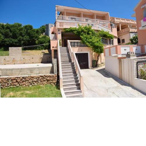 Apartment Metajna 6522b