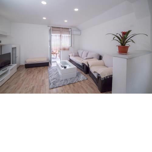Apartment Milena