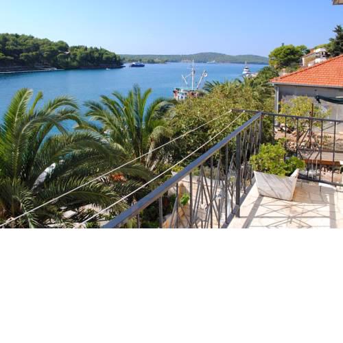 Apartment Milna 733a