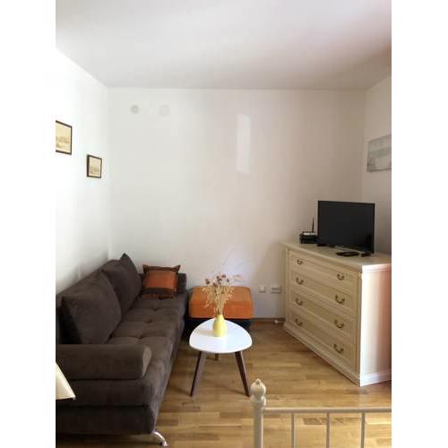 Apartment Mira