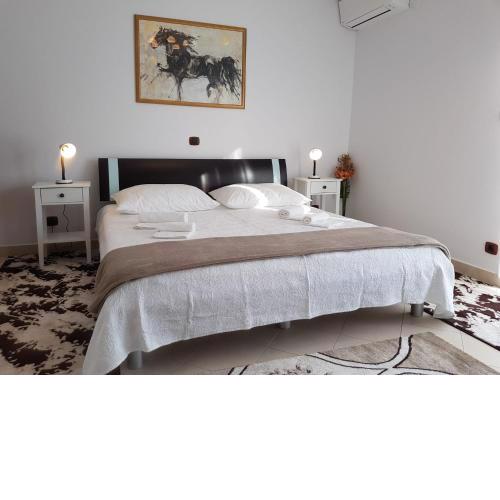 Apartment mit Balkon