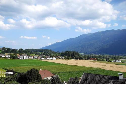 Apartment mit Terrasse und Bergblick