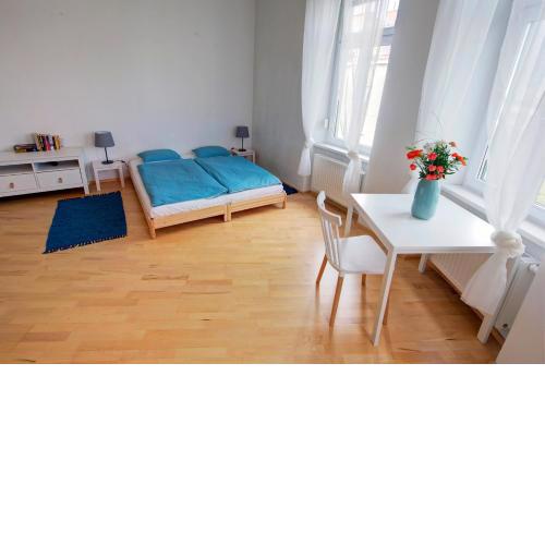Apartment N16