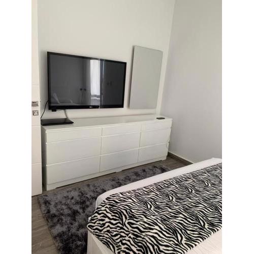 Apartment near pyramids and malls