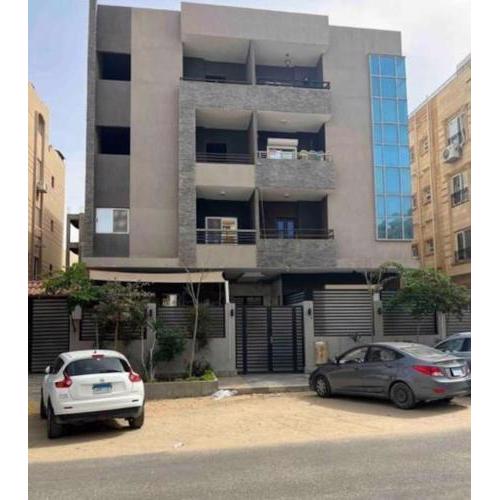 Apartment near to point 90 Mall