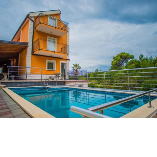 Apartment Nina A2