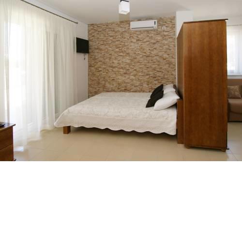 Apartment No 11