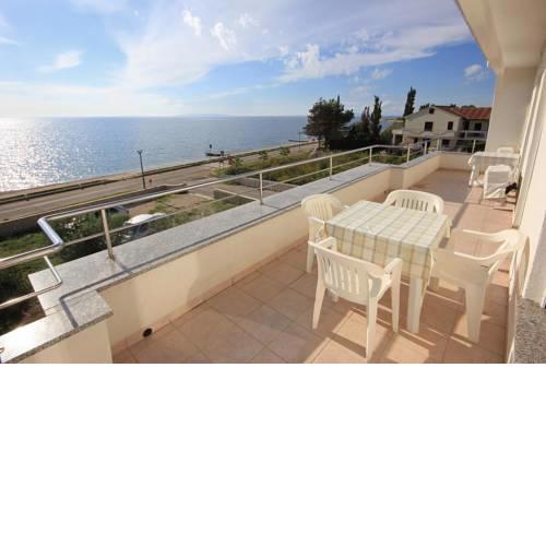 Apartment Novalja 9326a