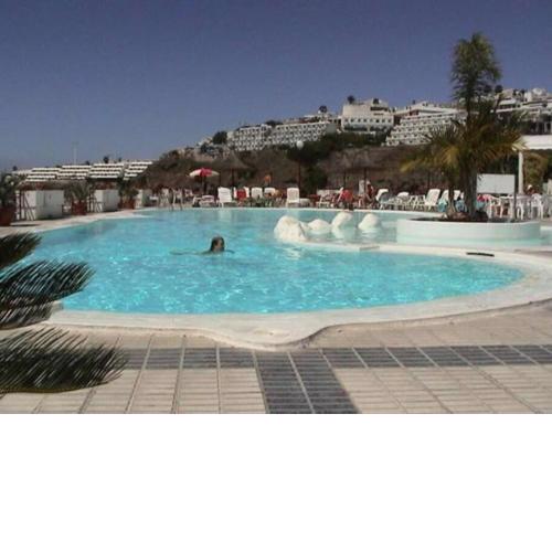 Apartment, ocean view, free TV, Wifi and Parking.