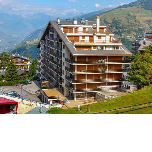 Apartment Olympic F8 by Interhome