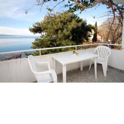 Apartment Omis 6003b