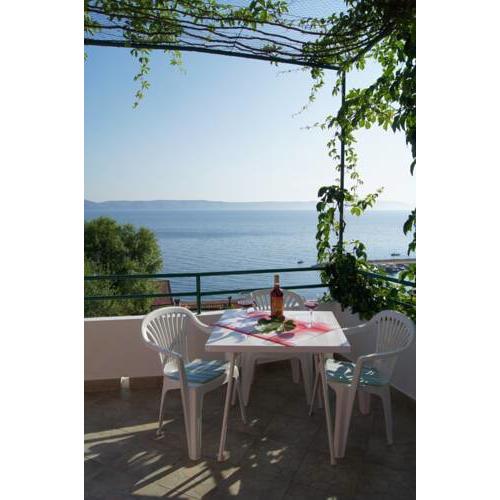 Apartment on first floor with big terrace A6 41
