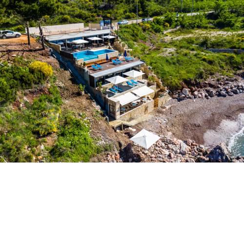 Apartment On The Coast