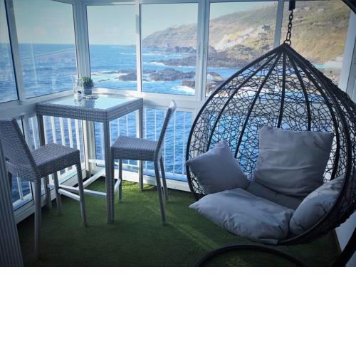 Apartment on the sea