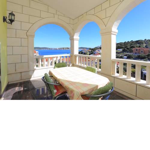 Apartment Ostricka luka 17086c
