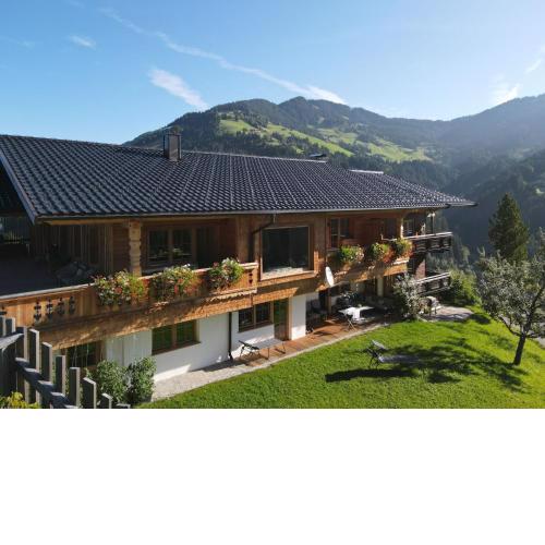 Apartment Panorama Chalet Tirol by Interhome