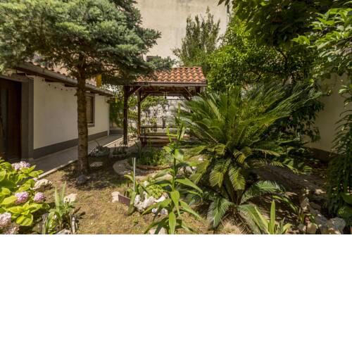 Apartment Paradise garden