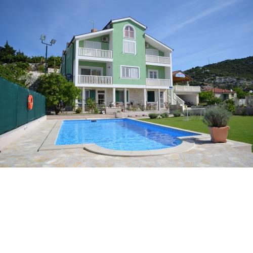 Apartment Peracko Blato, Put Jezera