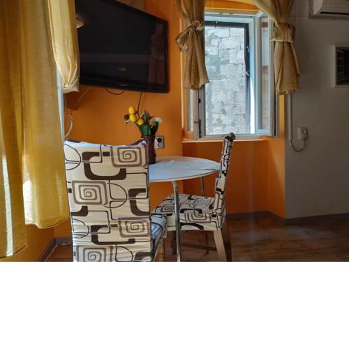 Apartment Peran