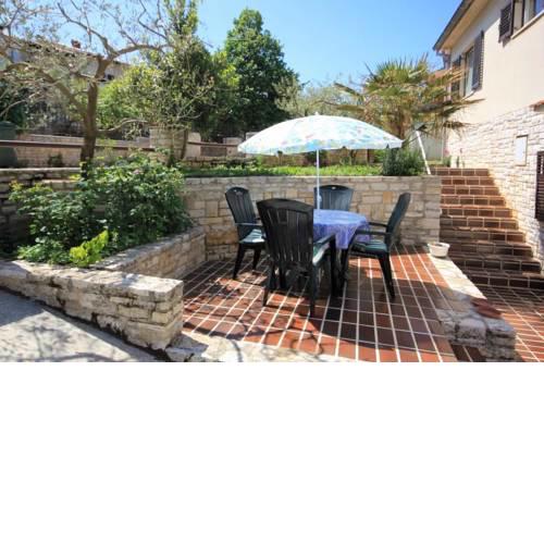 Apartment Pjescana Uvala 2219b