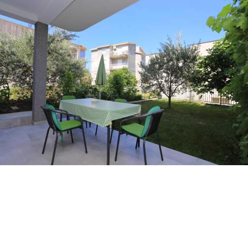 Apartment Podstrana 16663b