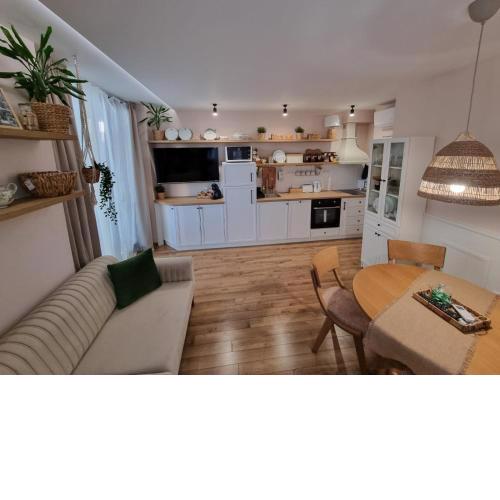 Apartment Polina - 2BD Next to Sea Garden Varna