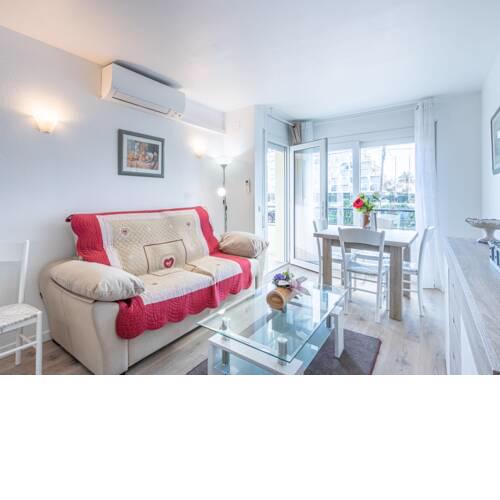 Apartment PORT SALINS