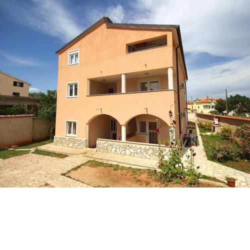 Apartment REKA