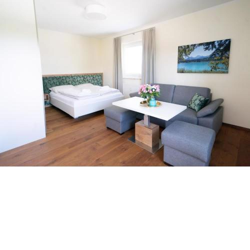 Apartment Residenz Seeblick Faakersee by Seebnb