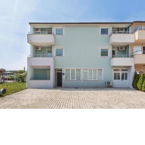 Apartment Riva A12