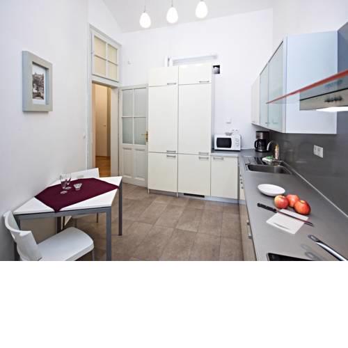 Apartment Riverbank.3