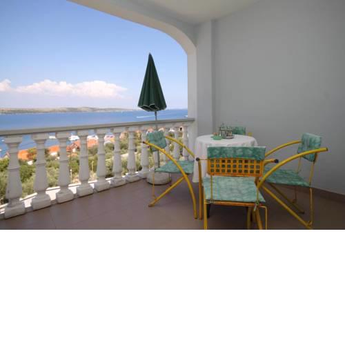 Apartment Sali 8152a