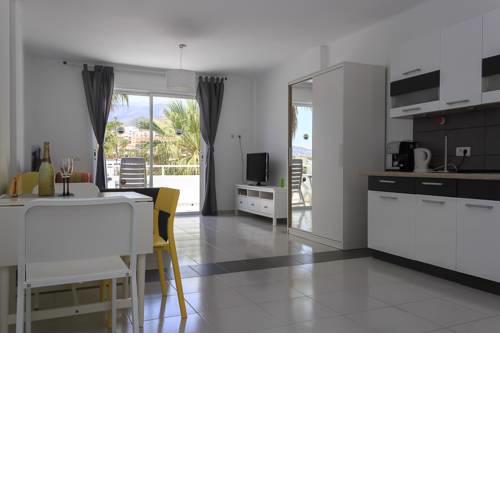 APARTMENT SEA BREEZE