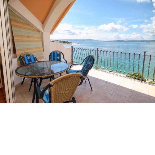 Apartment Selce 5206a