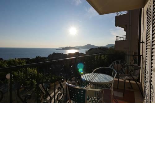 Apartment Skada