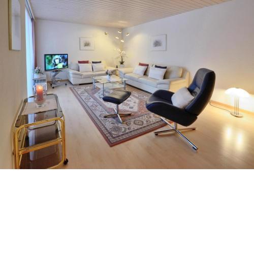Apartment Skyline 108
