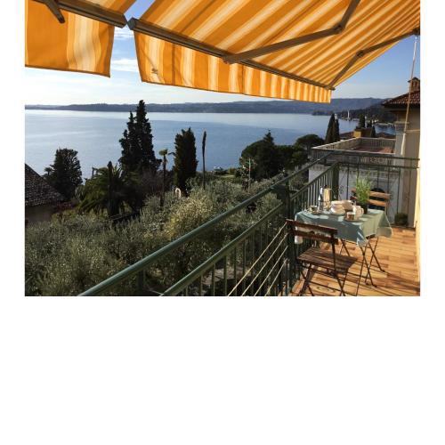 Apartment Sole With Fantastic Lake View - Happy.Rentals