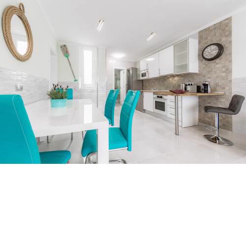 apartment space with panoramic view