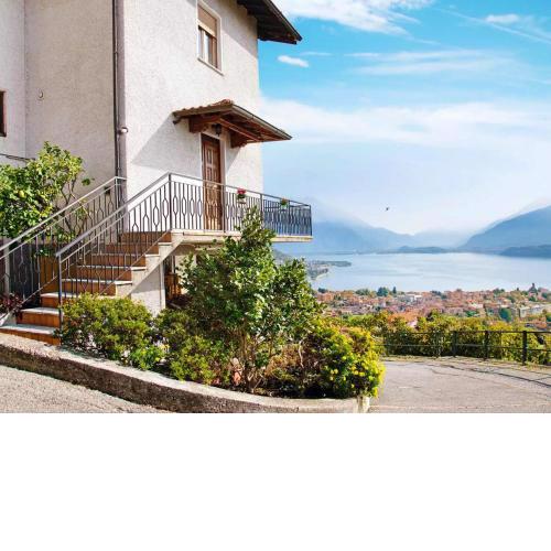 Apartment Suono del Sole by Interhome