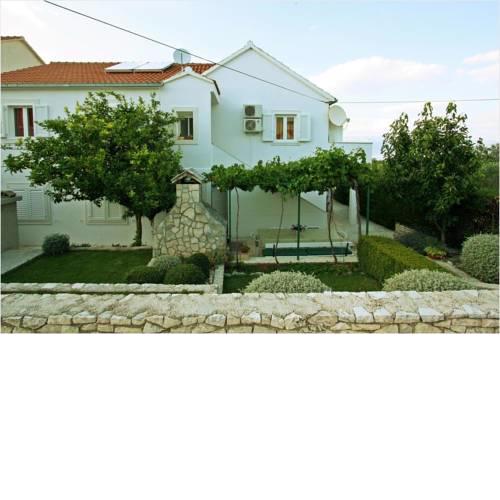 Apartment Supetar 11147a