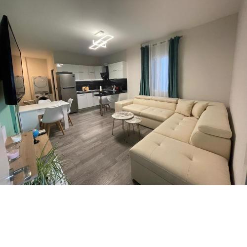 Apartment The Palm Plazh Durres 5 floor no Elevator