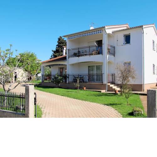 Apartment Ticy (PRC169)