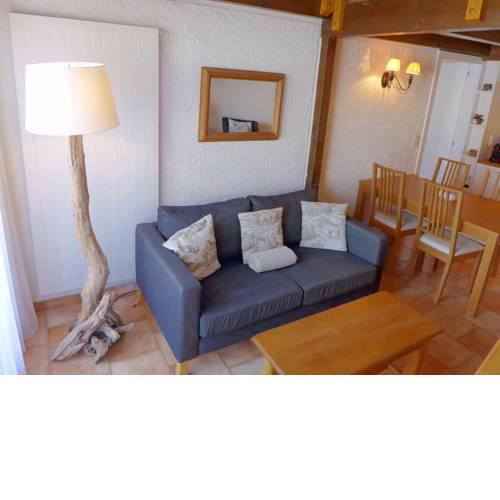 Apartment Tsaumiau A