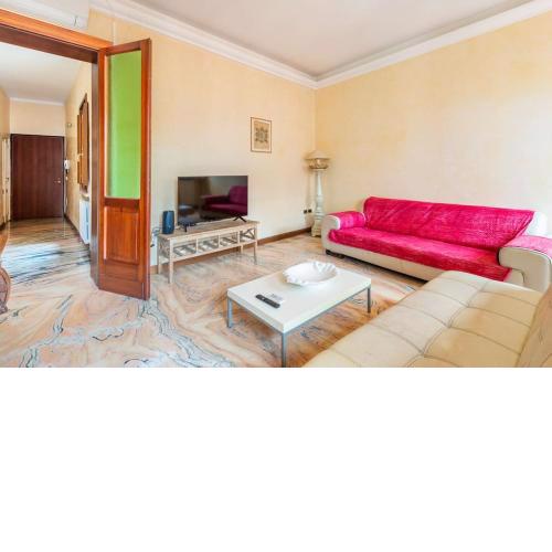Apartment under the Basilica of Sant'Andrea