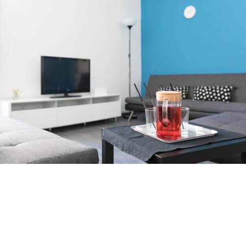 Apartment V8