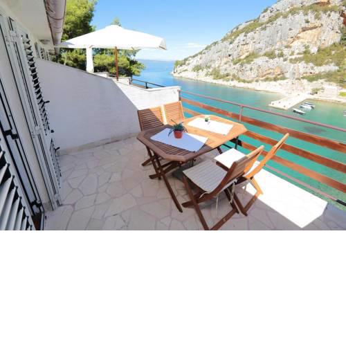 Apartment Vela Stiniva 13935b