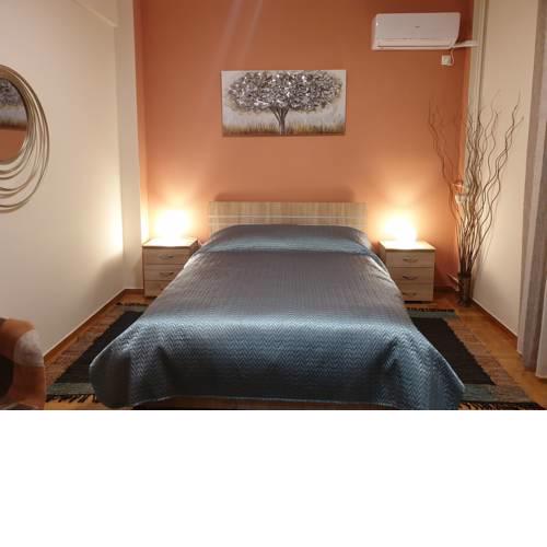 Apartment very close to the center of Athens