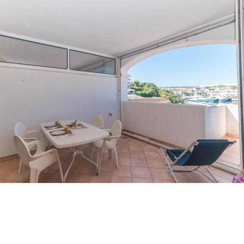 Apartment Vigna Marina V109 by Interhome