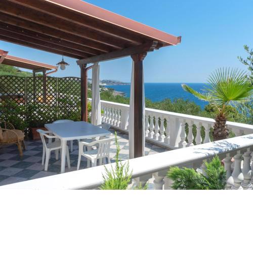 Apartment Villa Anna-2 by Interhome